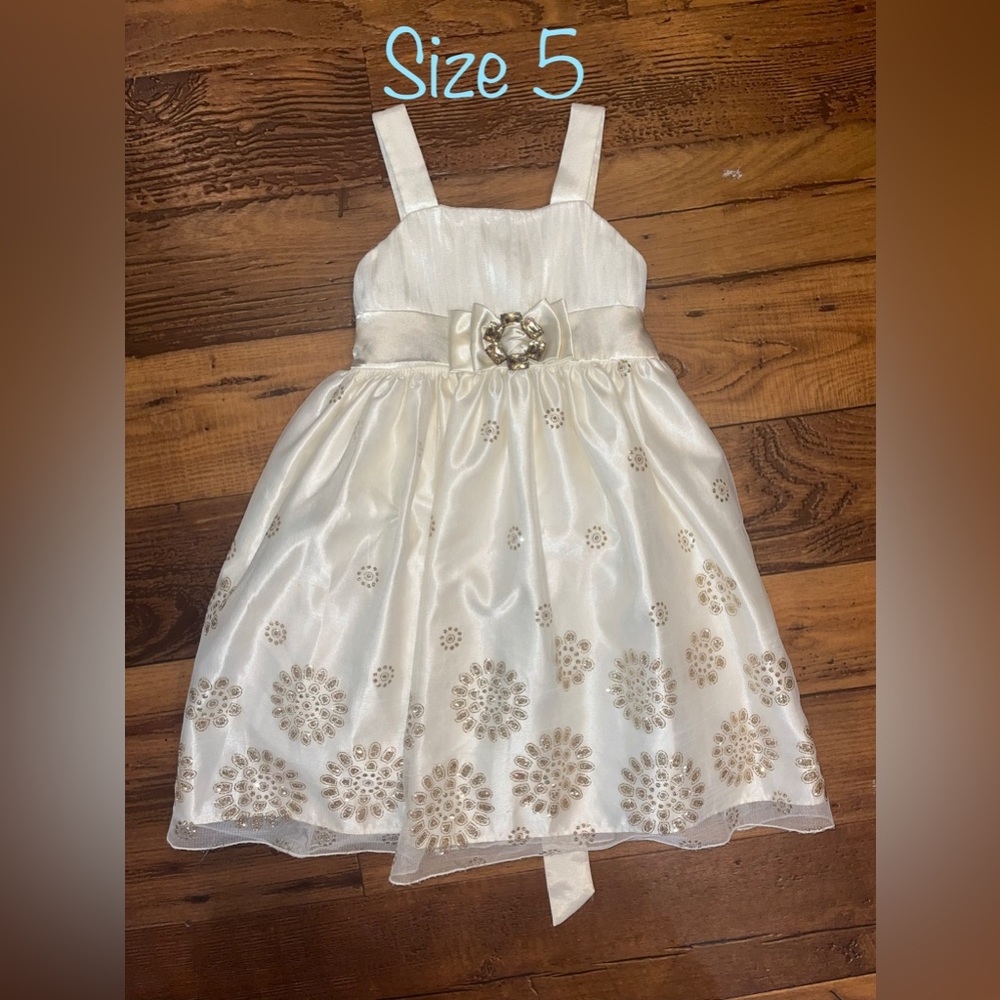 NWOT- Gorgeous Dress for Girls by Love- Size 5